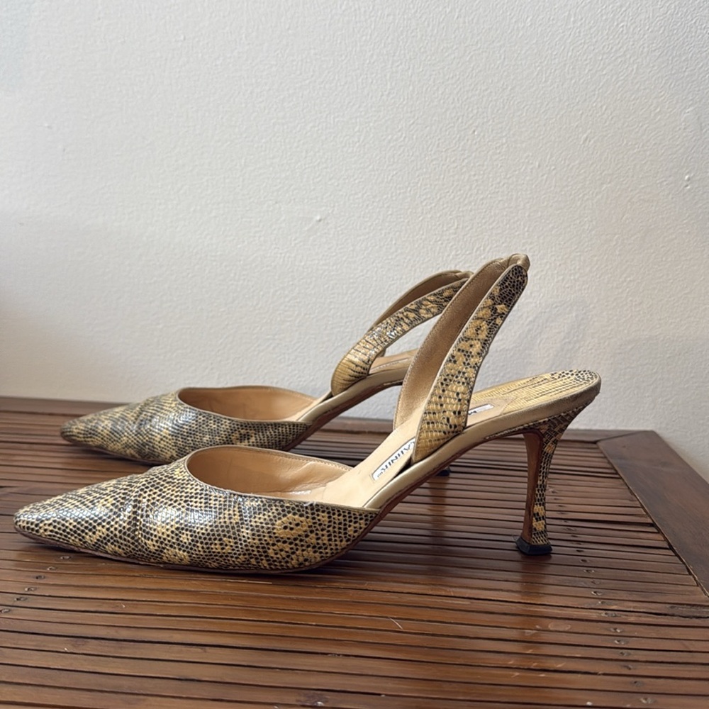 Manolo Blahnik Slingbacks - Picture 8 of 8